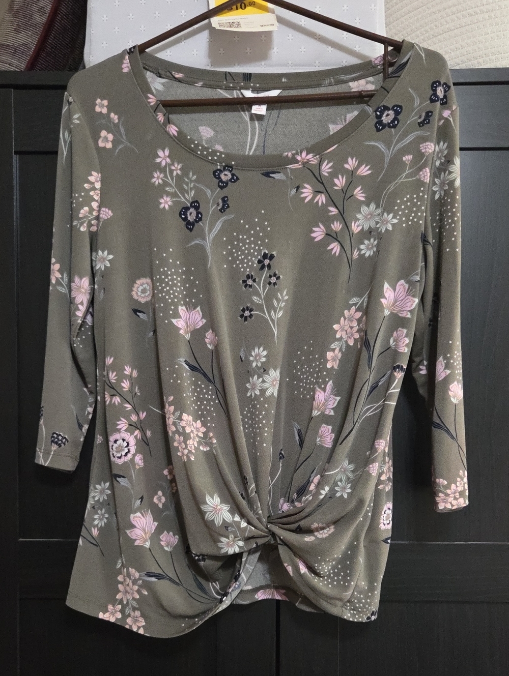 Candie's Olive Green Long-Sleeve Floral Twist-Front Top